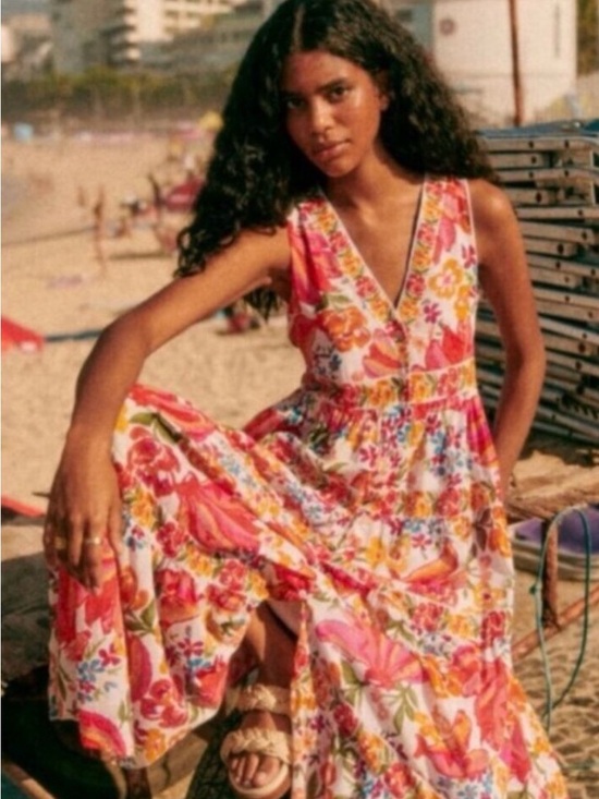 FARM Rio Dresses & Skirts - SÉZANE / FARM RIO spring bananas off white alamadee maxi dress - large